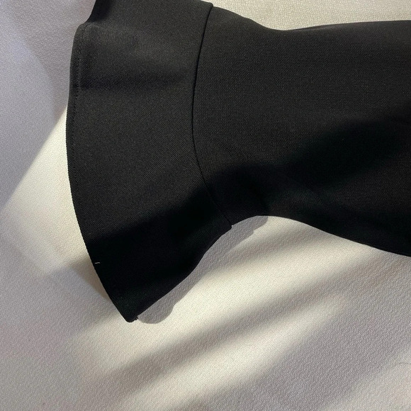 Sutton Studio Black Top - Picture 3 of 6